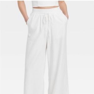Women’s Wide Leg Pants.